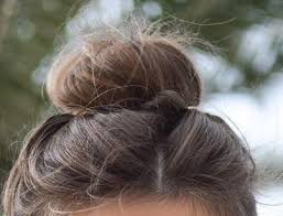 Messy buns are great for those looking for quick, easy summer hairstyles. Messy Bun So Stylst Du Die Trendfrisur