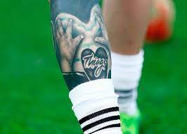 ¡gracias, messi!, le gritaron a leo mientras iba llegando. Los 18 Tatuajes Que Tiene Leo Messi Y Su Significado