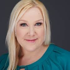 Thomasina Rose's Instagram, Twitter & Facebook