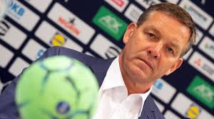 Im august 2005 ging er zum englischen klub charlton. Alfred Gislason Privat Verwandt Mit Rurik Gislason So Lebt Der Handballbundestrainer Als Papa Und Grossvater News De