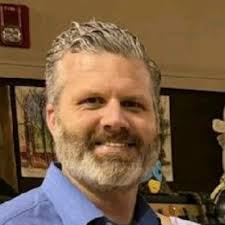 My wife, Tracy Frantz, is switching industries and is starting a new career  as a recruiter. She's worked really hard over the last 6 months to make  this transition including hiring a