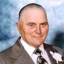 Walter Maier Obituary