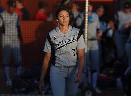Danielle o'toole, dallas escobedo and sydney romero all were part of the u.s. O Toole S Grip On Changeup Keeping Wildcats In The Game Arizona Wildcats Tucson Com