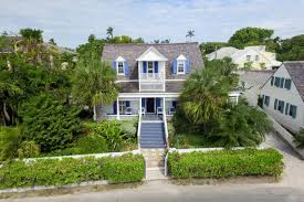 waterfront home for sale in harbour island bahamas historichomes harbourisland bahamasrealesta bahamas real estate waterfront homes for sale harbour island