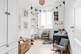 Du möchtest dein wohnzimmer neu einrichten? Kleine Kinderzimmer Einrichten Tipps Fur Stauraum Und Aufteilung