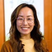 Kimberly Low's Instagram, Twitter & Facebook