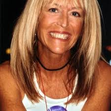 Marilyn Mee's Instagram, Twitter & Facebook