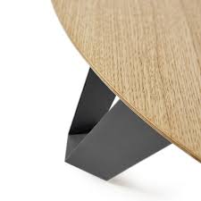 In jedem esszimmer, küche oder wohnzimmer ist der runde tisch ein. Design Couchtisch Mobiush Moderner Couchtisch