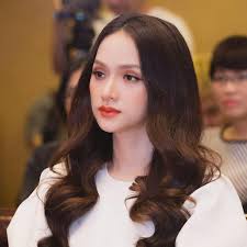 Biến căng: Vợ chồng Trấn Thành