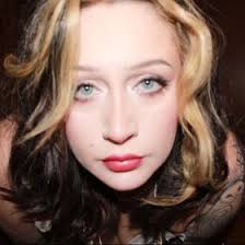 Madeline Lowery (mad24lowery)