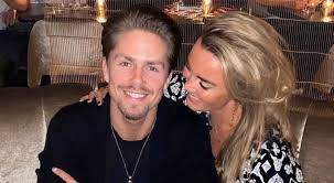 Helemaal toen hij daarna een relatie kreeg met bridget maasland. Nieuwe Liefde Monique Westenberg Straalt Weer Na Breuk Met Andre Hazes