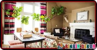 Baharın yaklaşmasıyla da başlayan bahar temizliğinde detaya inip dekorasyon renklerini değiştirmeyi düşünenler yeni moda duvar boyası renklerine bakmadan karar vermemeli! Kese Kagidi Duvar Rengi Trend Duvar Renkleri Son Moda Duvar Boyalari Dekor Dekorasyon Fikirleri Duvar Renkleri