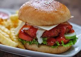 Apalagi setelah dicocol saus mayones dan dinikmati bersama roti burger yang lembut empuk. Resep Burger Ayam Krispy Oleh Susi Agung Cookpad
