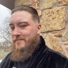 So excited to announce that my brother Brantley Gilbert released a new song  today with me and Demun Jones Music! "Me and My House" is OUT NOW. If you  saw us on