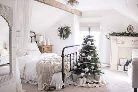 This winter wonderland birthday party idea is perfect! Vintage Winter Bedroom Lovegrowswild Com Love Grows Wild