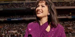 Selena, 2006 yılında atv'de yayınlanmaya başlayan komedi türü televizyon dizisinin resmi youtube kanalıdır. The Selena Scene That Convinced Jennifer Lopez To Pursue A Career In Music Cinemablend