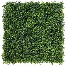 The colour is a deep green and one of my favourite plants because it will also grow quick! Costway 12 Pcs 20 X20 Artificial Boxwood Plant Wall Panel Hedge 20 X 20 Overstock 30618895