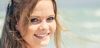 Melissa Mentz's Instagram, Twitter & Facebook