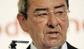 Telecinco estudia 'a fondo' una fusión con otro operador