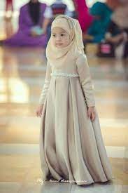 Warna corak baju pesta ultah anak perempuan keluaran terbaru yang unik dengan harga murah yang bisa anda dapatkan secara online di online shop yang saat ini cukup banyak tersedia di media online. Jangan Ragu Mengajak Anak Untuk Datang Ke Pesta Dengan 10 Rekomendasi Baju Pesta Anak Yang Keren Dan Cantik Rekomendasi Bp Guide