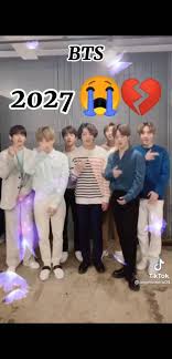 Army&blinks - Bp and bts was disband😢🤔 | Facebook