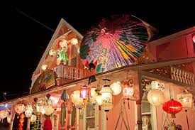 Oak Bluffs Illuminated Martha S Vineyard Times Marthas Vinyard Oak Bluffs Fairytale Cottage