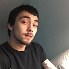 Can somebody please edit my aunt into this photo of her siblings and late  siblings to give for a birthday present? Photo in the comments 😊