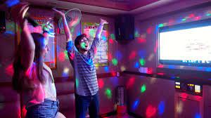 You can choose from over 15,000 songs in korean, english, japanese and chinese. Jeanne Kwon On Twitter Noreabang Singing Room Or Korean Karaoke Https T Co Xnt3exhxnr