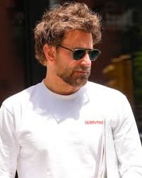 New pics of Bradley in NYC❤️❤️ #bradleycooper #bradleycooperfans #actor  #director #celebrity #nyc #astarisborn #maestrofilm #celebritystyle  #hollywood #astarisbornmovie #bradleycooper😍 #bradleycooperedit