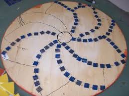 Making A Mosaic Table Top Mosaic Table Top Mosaic Table Easy Mosaic