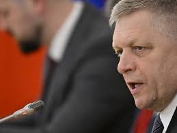 Fico: Podržaću referendum o ukidanju sankcija Moskvi