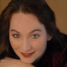 Amanda Giguere's Instagram, Twitter & Facebook