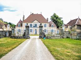 À chaque saison des idées tendances pour vos vacances. Maisons Avec Jardin Sur Un Terrain De Moins De 800 M A Vendre A La Rochelle 70120