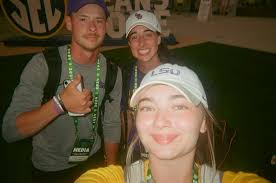 Abi Roy(@abigailmercee) • Instagram 사진 및 동영상