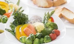 Pero, sin lugar a dudas, lo más importante es que de esta forma, los productos que utilicemos mantendrán todas sus propiedades y nutrientes. Estas Son Las Mejores Verduras Para Cocinar Al Vapor
