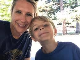 Carla Privett's Instagram, Twitter & Facebook