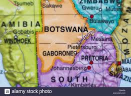 Dbo:abstract die a1 ist eine fernstraße in botswana, die im nordosten mit ramatlabama im südosten verbindet. Foto Einer Landkarte Von Botswana Und Der Hauptstadt Gaborone Stockfotografie Alamy