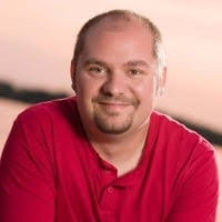 Leigh Noble's Instagram, Twitter & Facebook