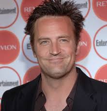 Verden sørger over Matthew Perrys brå død