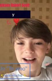 ✨Un "Te amo" vale mucho✨ (Jackson Robert Scott y tú)