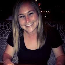 Kari Rivers (@karimrivers)