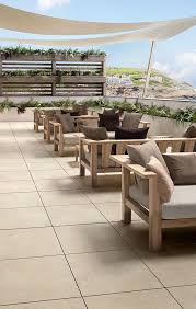 Moderne Terrassen Gestalten Im Freien Gartenmobel Sets Outdoor Dekorationen