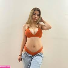 neslyn.ly Nude Leaked Photo 11 - Fapello