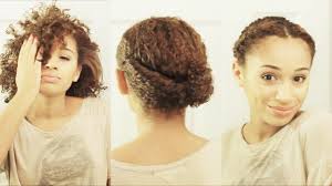 Curly hair is actually easier to handle than straight, says denis dasilva. 10 Hairstyles For Short Curly Hair Youtube