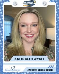 Our next player is Katie Beth Wyatt! She is no stranger to the field, as  she is the 2013 GSC Division II National Champion for @unionuniversity ,  2010 Division II TSSAA State