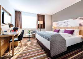 As a trade fair centre, a banking metropolis and the cradle of german democracy, frankfurt has a long and proud tradition as a meeting place. Holiday Inn Frankfurt Airport North Frankfurt Am Main