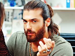 Who is the actor can yaman in erkenci kus? Yamanni On Twitter Can Divit Erkenci Kus 23 Bolum Canyaman