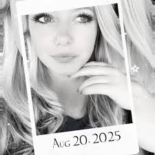 Did anybody eat Wingstop today (Hutto location) and get really sick? 😅😅  My boyfriend and I had some and it made us really sick, just wondering if  this happened to anybody else.