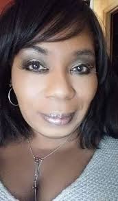 Women's travel plans and introductions from various locations