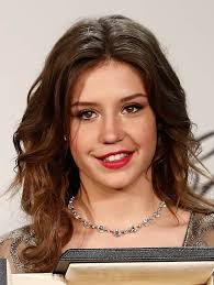 Adele: detaljne karakteristike i značenje imena